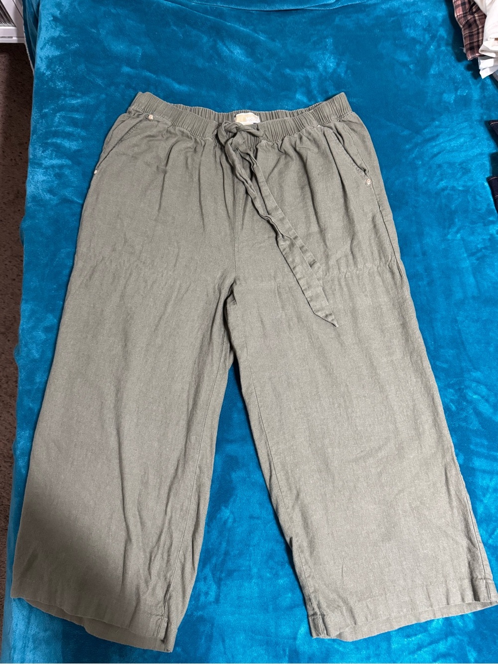 Michael Kors Olive Green Drawstring Wide-Leg Joggers